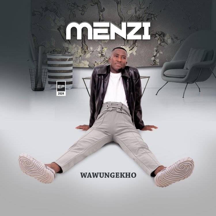 Menzi Amaphela Phezulu Mp3 Download